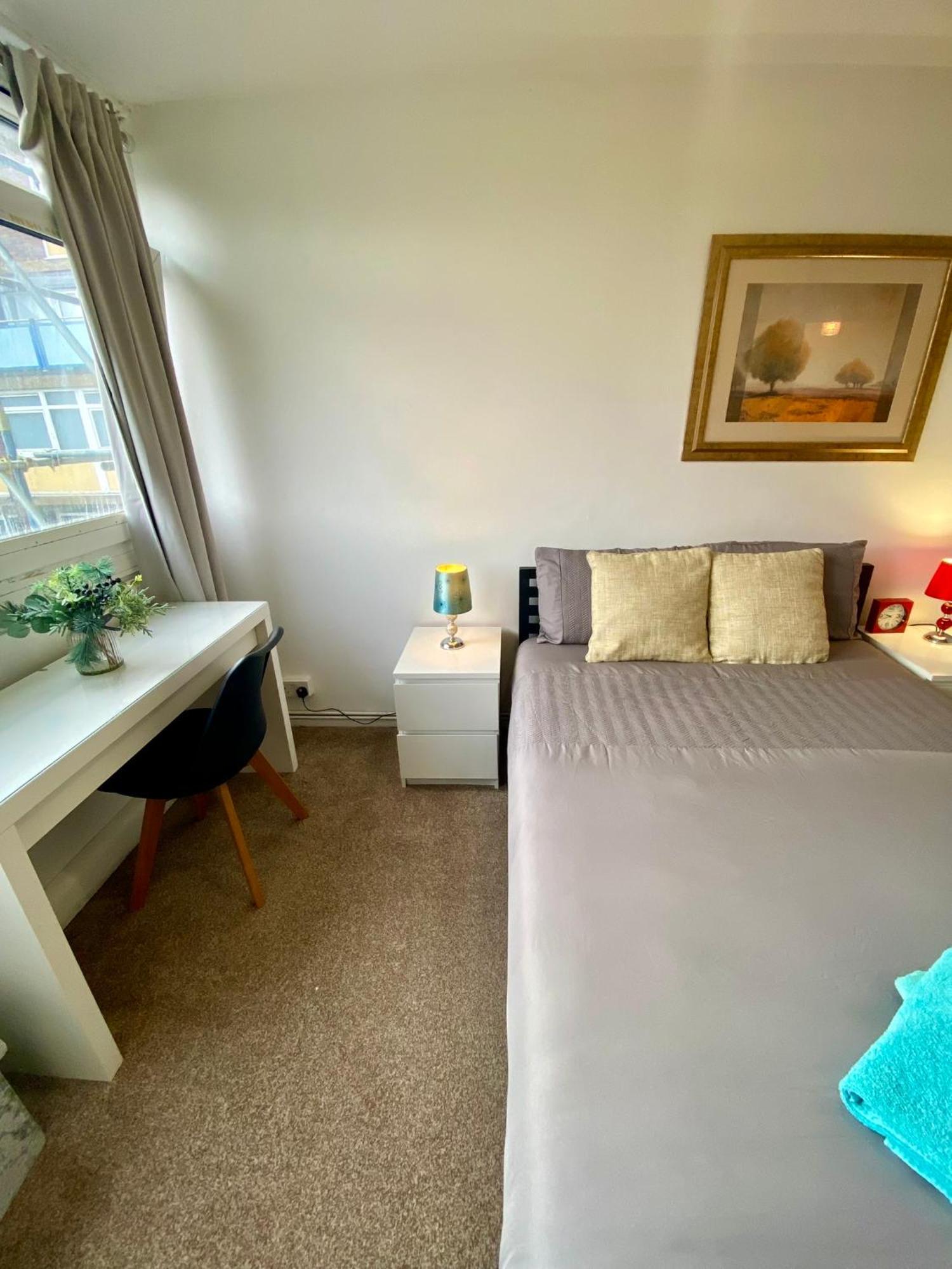 Cosy 3 Bed Apt, Old Truman Brewery! Brick Lane, London, E1 외부 사진